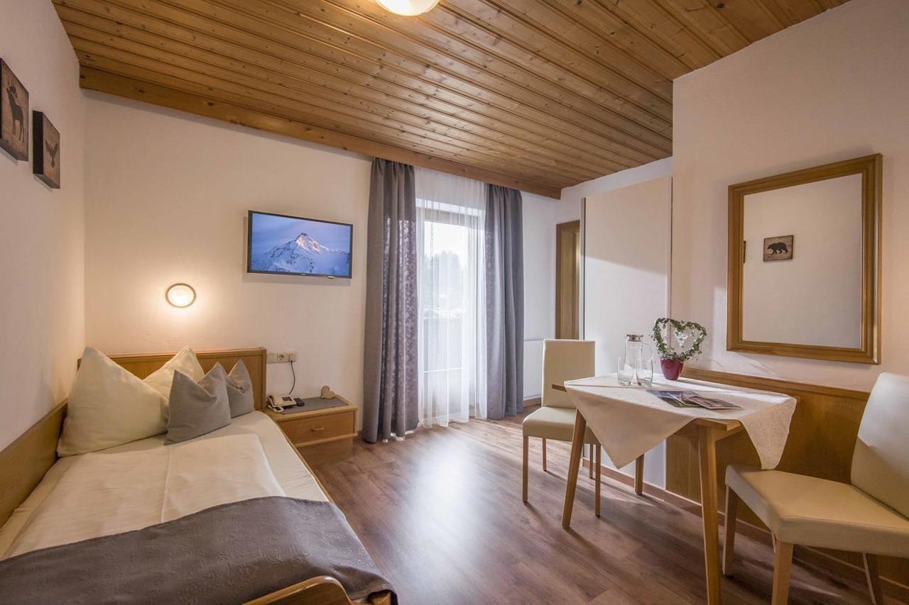 Hotel Panorama フィンケンベルク エクステリア 写真